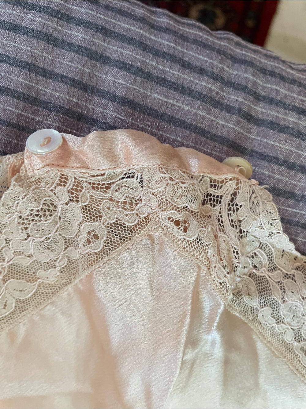 Vintage 1920s  Peachy Pink  Satin Lace Bandeau and Tap Pants Set - Picture 6 of 10